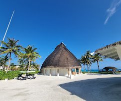 Centara Mirage Lagoon image 1