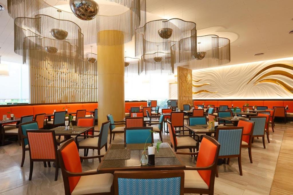 Century Park image 4